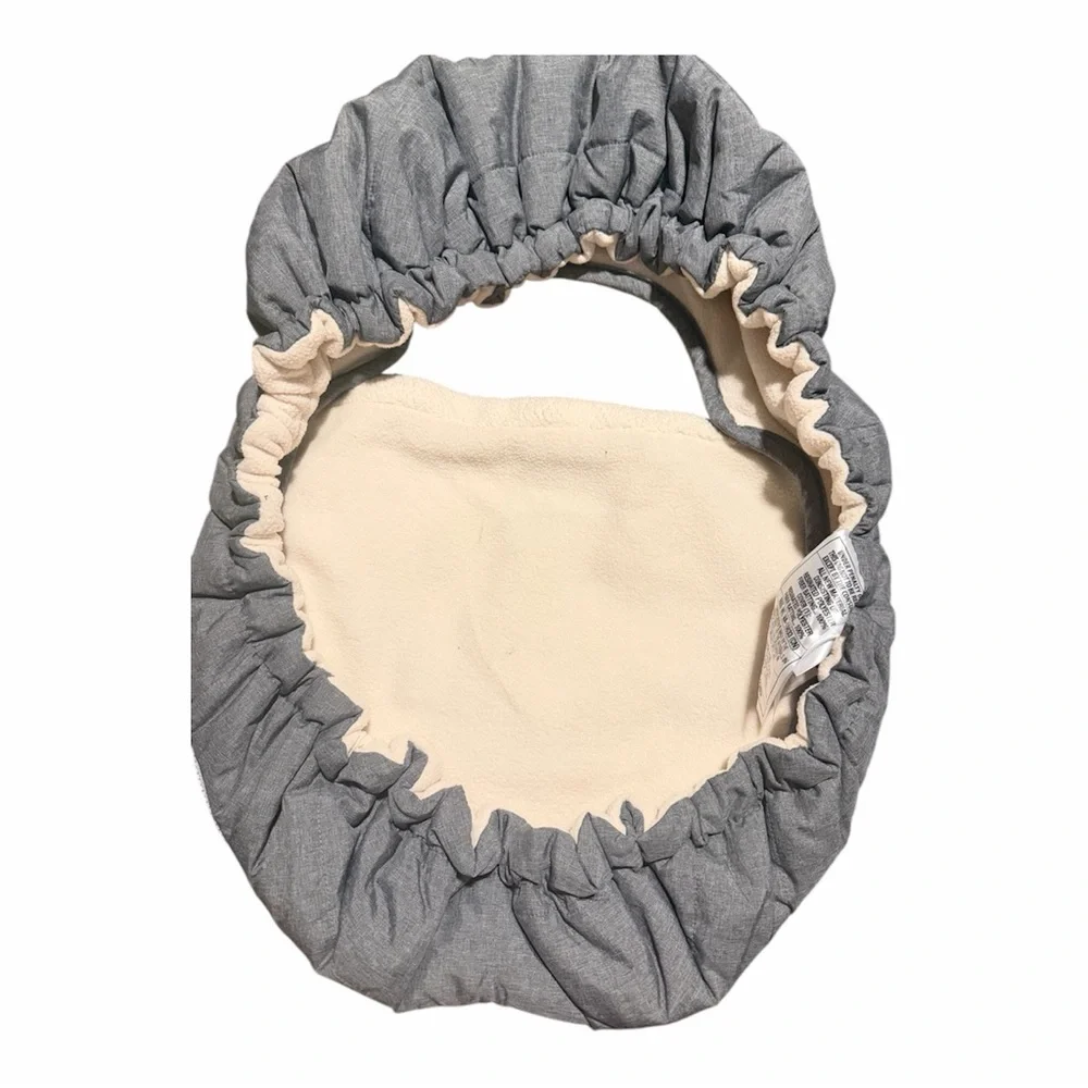 JJ Cole Stylish Gray and Cream Baby Bag